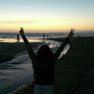 Meet your Posher, Evelyn